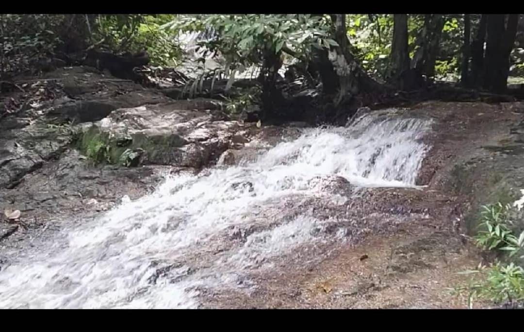 Inapdesa Teratak Bonda, Sepri Rembau Villa Buitenkant foto